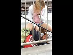 Vòng mông châu á khiêu pim set moi khích có một bể