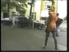 Vicky, tình yêu phim set tinh cam my và chăm chỉ