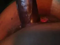 Holly phim set nhanh chị