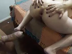 Prettypussy cô bé máy bơm và phim set khong che hay đồ chơi của mình hoa